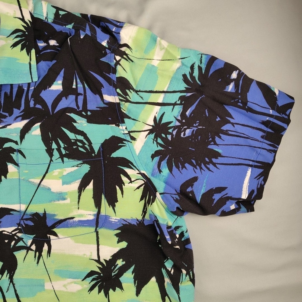 Tommy Bahama Veracruz Cay Shirt Mens XL Blue Palm Tree Hawaiian Beach Tropical - Picture 2 of 16